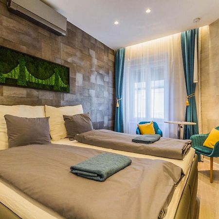 Chain Bridge Studio Apartment บูดาเปสต์ ภายนอก รูปภาพ