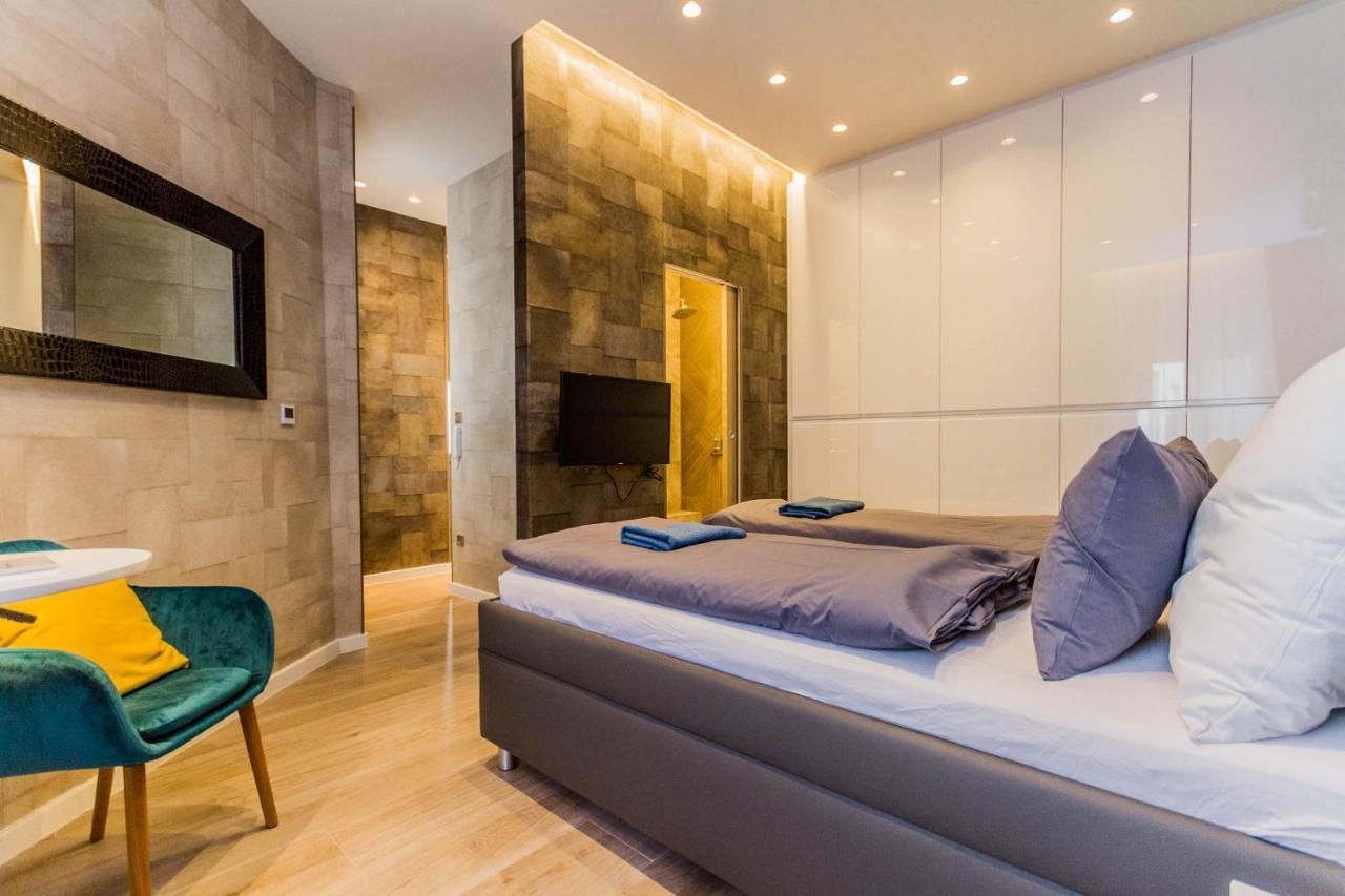 Chain Bridge Studio Apartment บูดาเปสต์ ภายนอก รูปภาพ